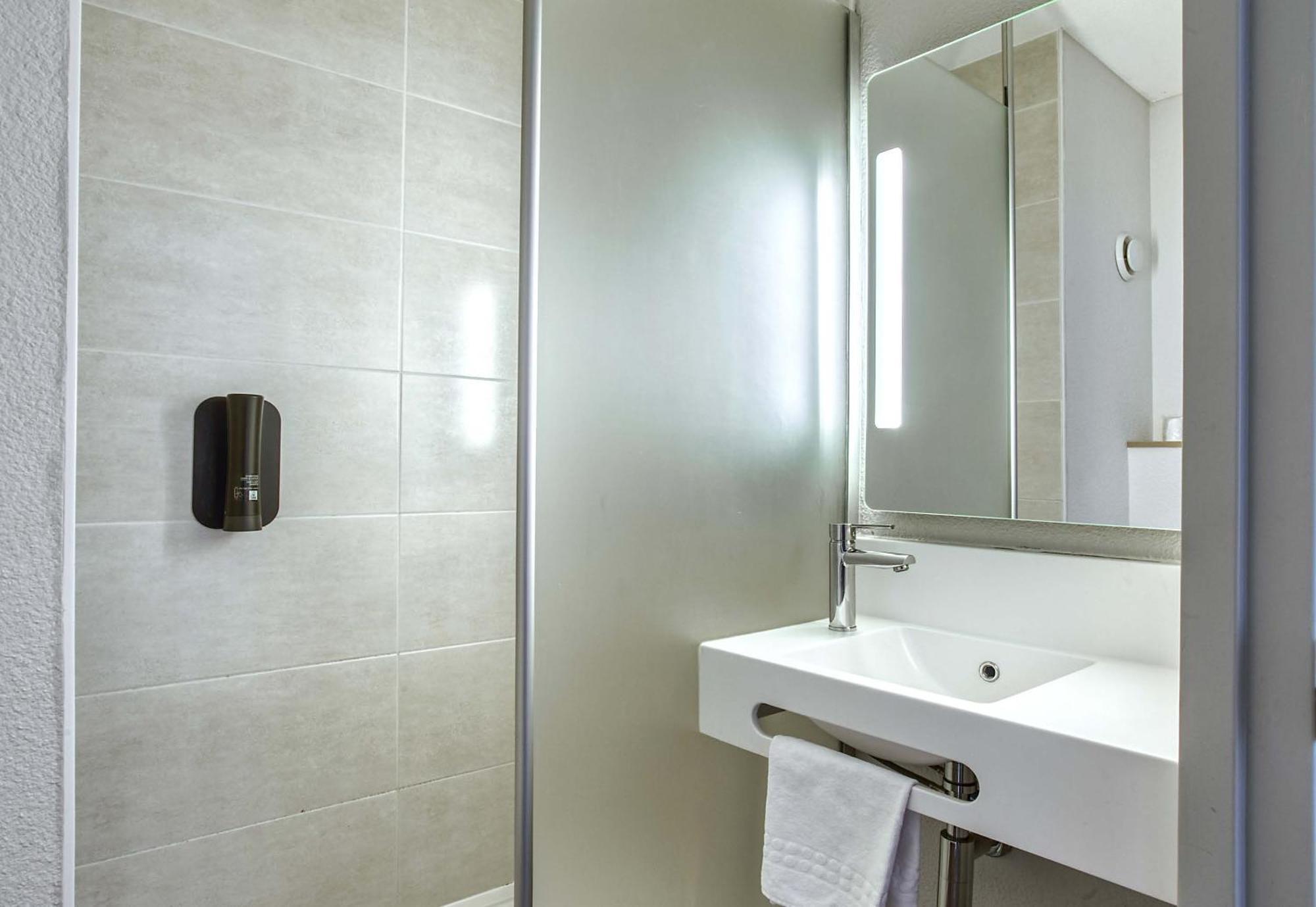 B&B Hotel Angouleme Le Gond-Pontouvre 외부 사진